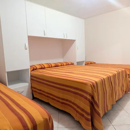 Immerso Nella Pineta - A 5 Minuti A Piedi Dal Mare Apartamento